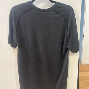 Lululemon Men's Metal Vent Tech Short Sleeve Shirt